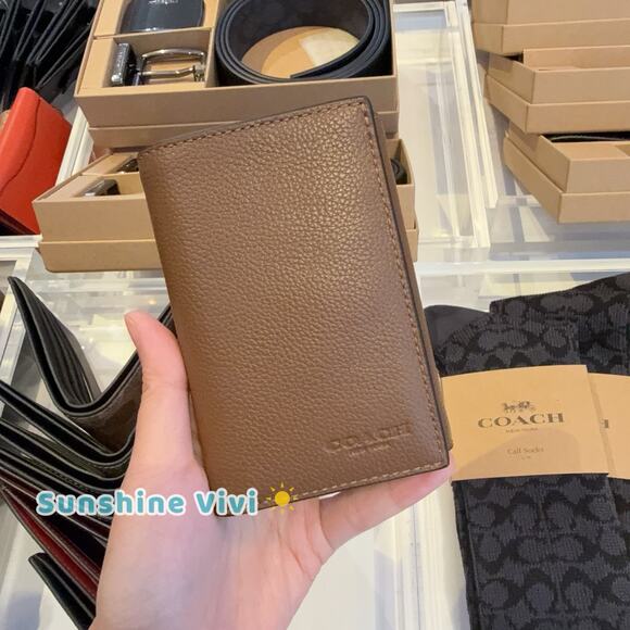 NWT Coach Men's Leather Tri-Fold Wallet 23845 Saddle - Picture 1 of 5